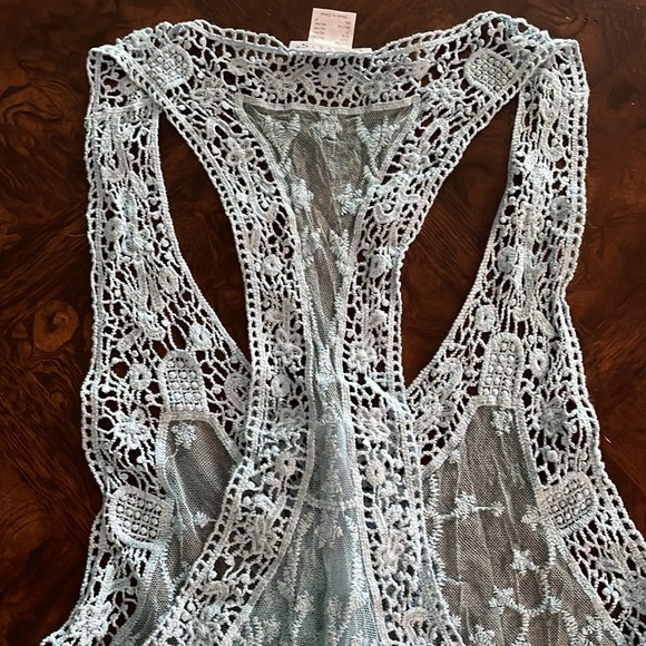 COPY - NWOT Adorable Racerback tank top - Picture 7 of 11
